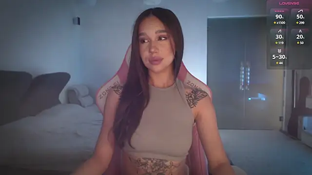 Snapshot of march_mellow chatting on 8, 12, 2024 march mellow online show from 8, 12, 2024