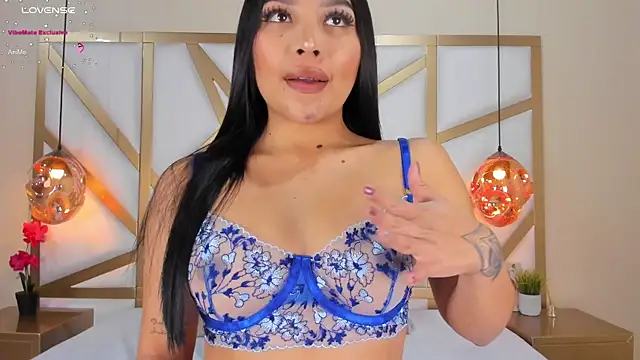 Snapshot of CarolineMaldonado chatting on 28, 2, 2025 CarolineMaldonado online show from 28, 2, 2025
