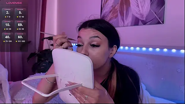 Veronica leal online show from 2, 7, 2026