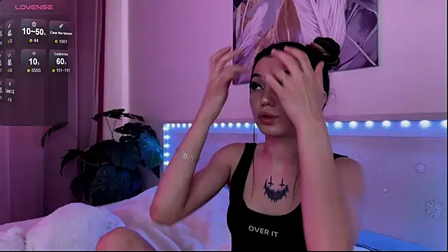 Veronica leal online show from 24, 7, 2026