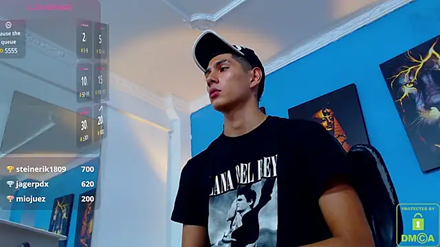 Snapshot of Valerio_20 chatting on 26, 12, 2024 Valerio 20 online show from 26, 12, 2024