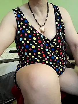 Snapshot of Hangem111 chatting on 3, 10, 2025 Hangem111 online show from 3, 10, 2025