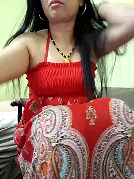 Snapshot of Hangem111 chatting on 4, 12, 2025 Hangem111 online show from 4, 12, 2025