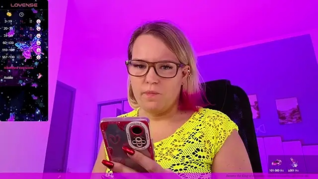 EVAshinyGIRL online show from 27, 1, 2025