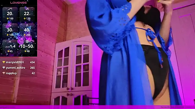 EVAshinyGIRL online show from 4, 3, 2025