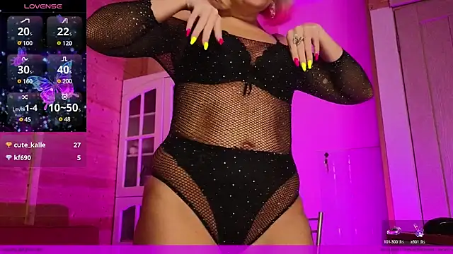 EVAshinyGIRL online show from 5, 3, 2025