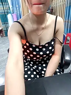 Snapshot of Little-star- chatting on 22, 1, 2025 Little-star- online show from 22, 1, 2025