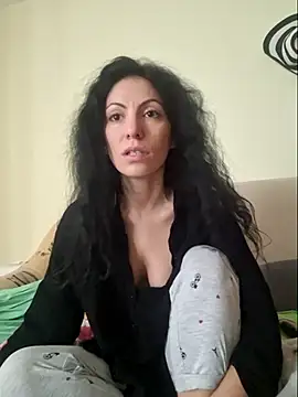 Emmatoo online show from 28, 2, 2026