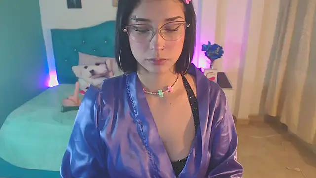 Snapshot of Cinthya-Gomez6 chatting on 18, 3, 2025 Cinthya-Gomez6 online show from 18, 3, 2025