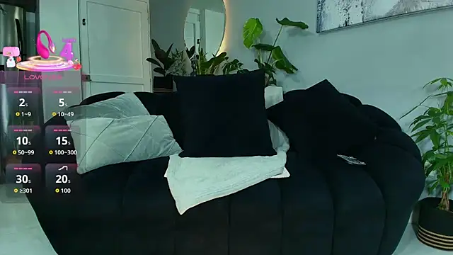 Snapshot of Damon-benet chatting on 11, 10, 2025 Damon-benet online show from 11, 10, 2025