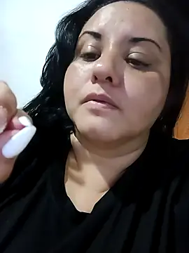 tetasgrandes karol online show from 23, 2, 2025