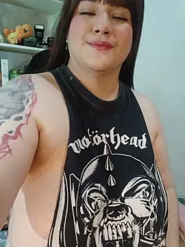 ItsNaiixa online show from 28, 6, 2026