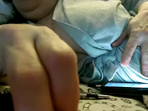 Snapshot of WHITEDAROSE chatting on 10, 3, 2025 WHITEDAROSE online show from 10, 3, 2025