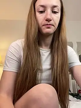 KateRedgar online show from 15, 3, 2025