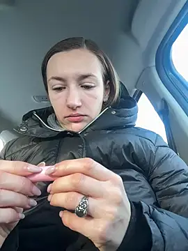 KateRedgar online show from 25, 2, 2026