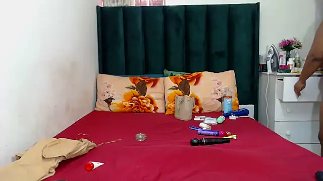 GaggingQueenxx online show from 3, 12, 2025