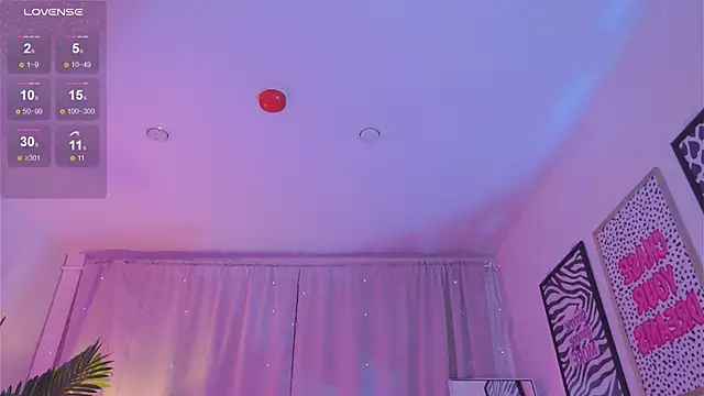 Mia  Peach online show from 23, 3, 2025