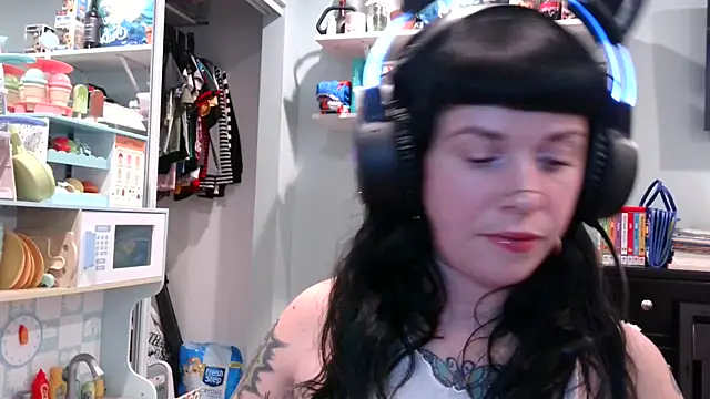 Marcelinegoddess online show from 5, 2, 2025