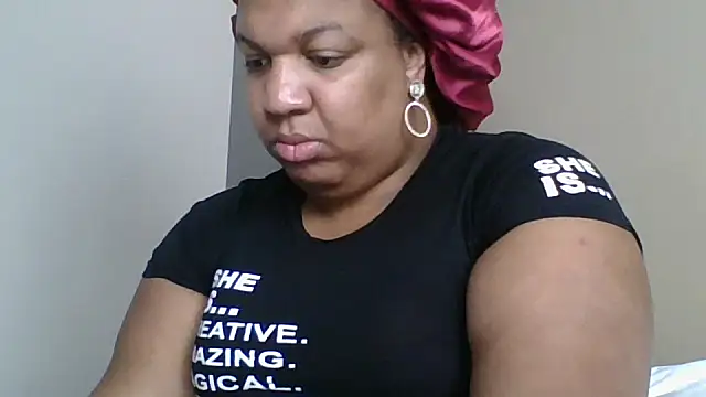 Badgirlbrittt online show from 14, 10, 2025