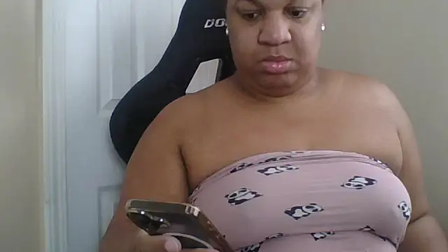 Badgirlbrittt online show from 17, 12, 2025