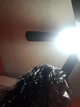 miicheele32 online show from 1, 1, 2025