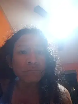 miicheele32 online show from 12, 10, 2025