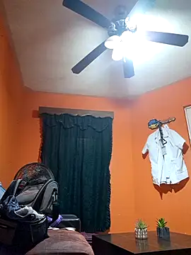 miicheele32 online show from 13, 11, 2025