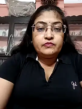 Snapshot of LAVERNIYA_ chatting on 31, 12, 2024 LAVERNIYA  online show from 31, 12, 2024