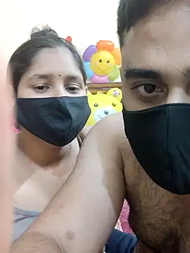 IND COUPLE1 online show from 1, 3, 2025