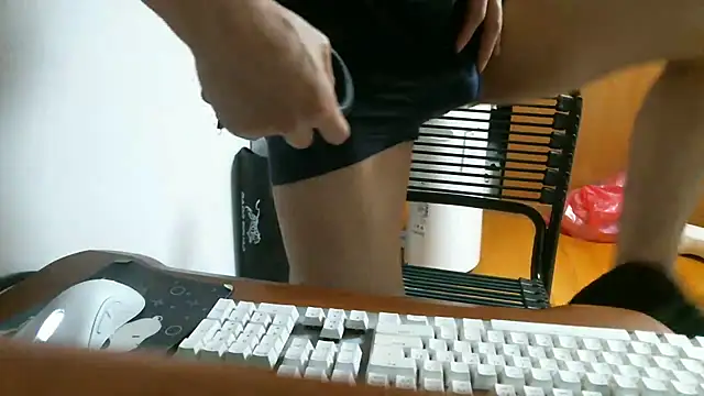 Stellan 0412 online show from 10, 4, 2026