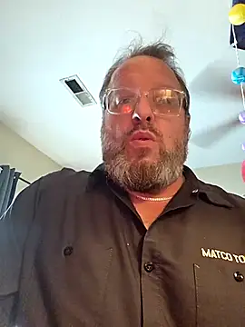 Snapshot of kikdrummer chatting on 25, 4, 2026 kikdrummer online show from 25, 4, 2026