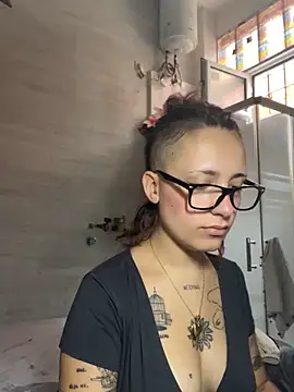 Hawitxui online show from 13, 9, 2025