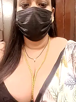 Snapshot of ashikaa_r chatting on 11, 1, 2025 ashikaa r online show from 11, 1, 2025