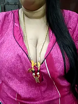 Snapshot of ashikaa_r chatting on 30, 1, 2025 ashikaa r online show from 30, 1, 2025