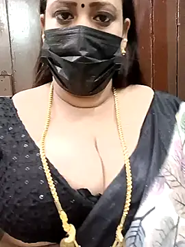 Snapshot of ashikaa_r chatting on 27, 2, 2025 ashikaa r online show from 27, 2, 2025