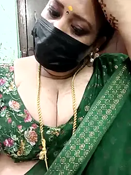 Snapshot of ashikaa_r chatting on 16, 3, 2025 ashikaa r online show from 16, 3, 2025