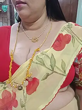 Snapshot of ashikaa_r chatting on 24, 6, 2026 ashikaa r online show from 24, 6, 2026