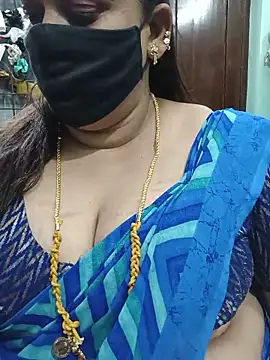 Snapshot of ashikaa_r chatting on 1, 7, 2026 ashikaa r online show from 1, 7, 2026