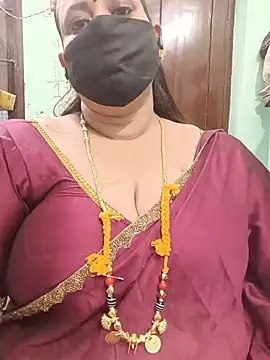 Snapshot of ashikaa_r chatting on 14, 7, 2026 ashikaa r online show from 14, 7, 2026