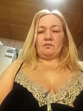 HelenaGlossX online show from 13, 12, 2024