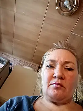 HelenaGlossX online show from 13, 12, 2024