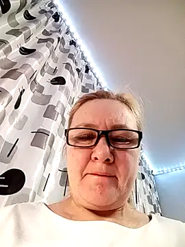 HelenaGlossX online show from 30, 1, 2025