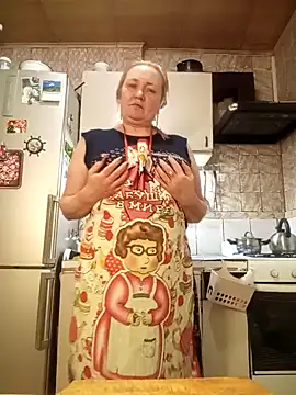 HelenaGlossX online show from 2, 2, 2025