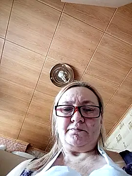HelenaGlossX online show from 7, 3, 2025