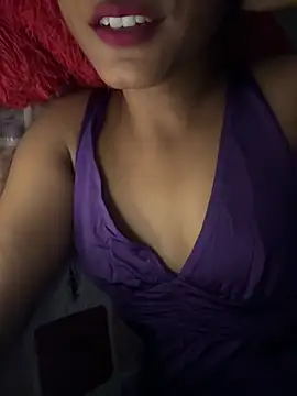 Snapshot of Hot_Goldengirl chatting on 20, 9, 2025 Hot Goldengirl online show from 20, 9, 2025