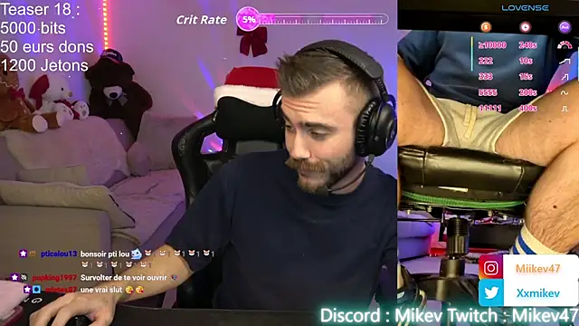 Snapshot of Mikev chatting on 18, 12, 2025 Mikev online show from 18, 12, 2025