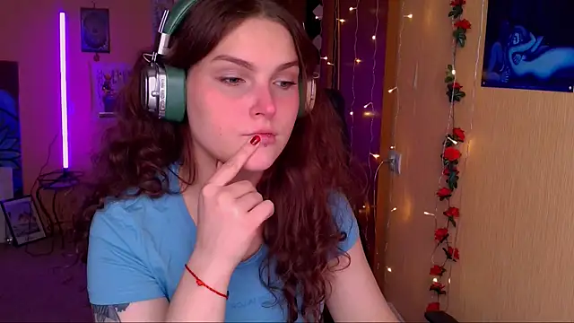 Snapshot of Jenna_Sativa chatting on 24, 7, 2026 Jenna Sativa online show from 24, 7, 2026