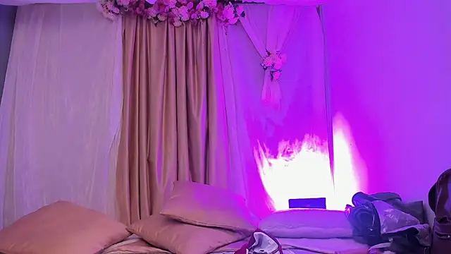 salomee star  online show from 6, 11, 2025