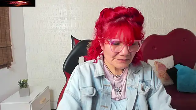 Salomeediaz  online show from 27, 2, 2025