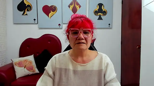 Salomeediaz  online show from 4, 10, 2025